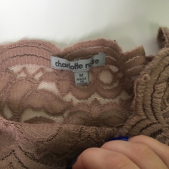 Off the shoulder lace top - Picture 2 of 4